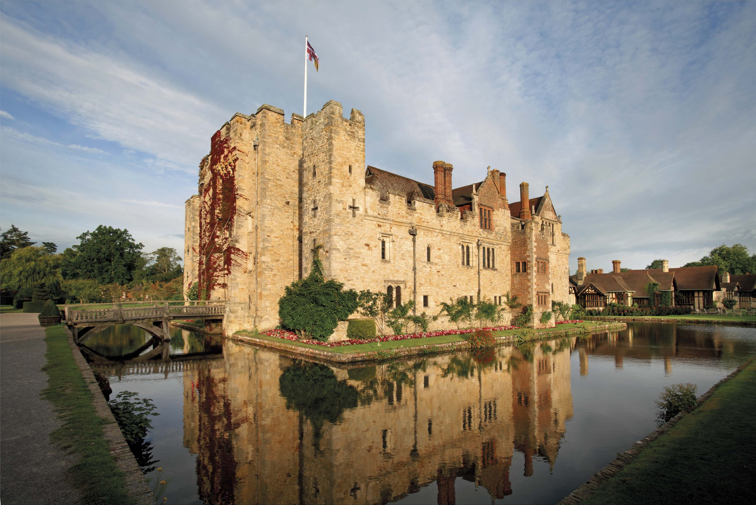 Hever Castle in Autumn image